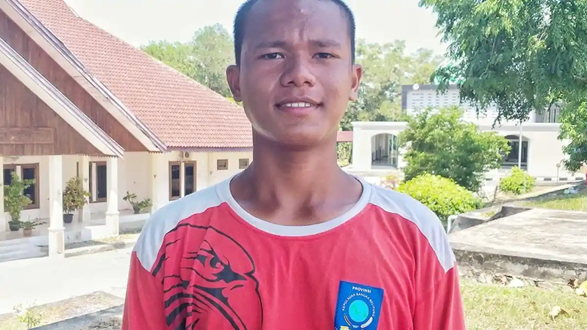 Ini Pembawa Baki dan Petugas yang Mainkan Bendera di HUT ke-74 RI Provinsi Bangka Belitung - fahran-sauqih-panggabean-petugas-jangkar-pada.jpg
