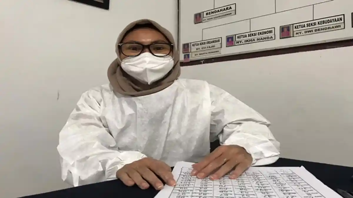Cerita Dokter Cinta Suntik Vaksin Ratusan Warga Batam Tiap Hari: Ada yang Sok Berani