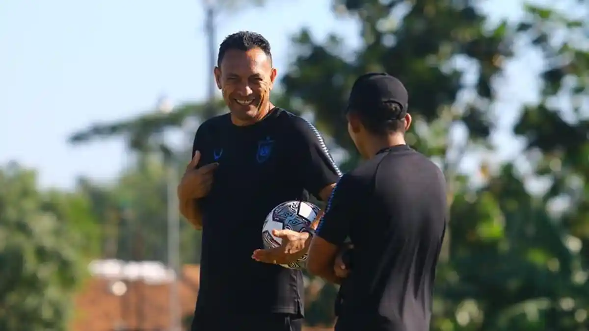 Persib Tak Punya Pelatih, Kans PSIS Semarang Menang di Bandung Terbuka Lebar? Begini Kata Liluk