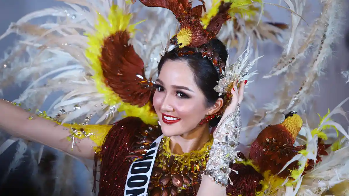 Puteri Indonesia 2018 Bakal Pamer Kostum Seberat 9 Kg di Ajang Miss Universe