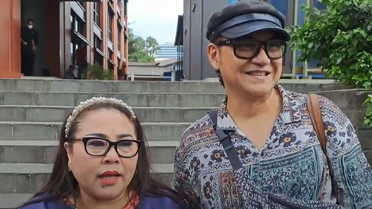 Setia Dampingi Nunung Jalani Pengobatan Kanker, Apa Pekerjaan Iyan Sambiran?
