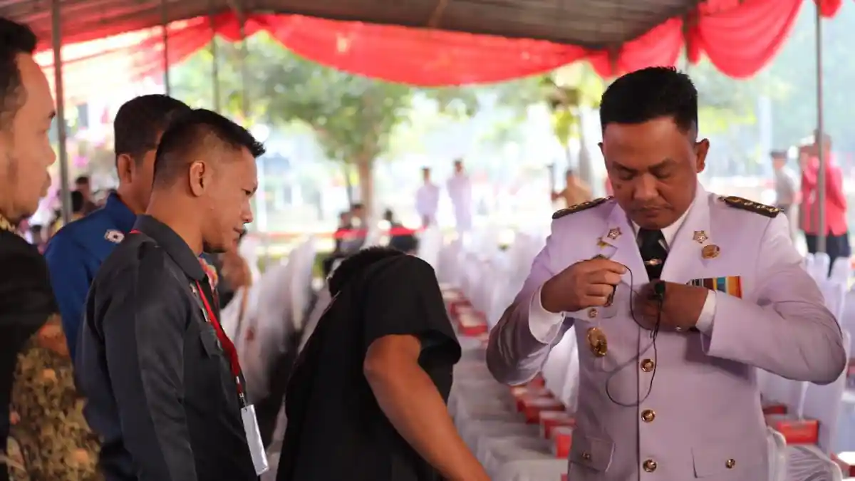 Ilham Azikin Jadi Komandan Upacara Pelantikan 744 Pamong Praja Muda di Jatinagor