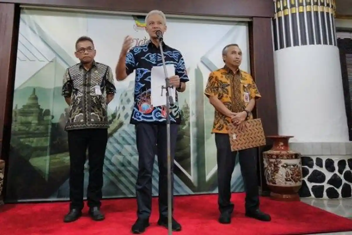 Sebut Corona Menyebar Cepat, Ganjar Pranowo Imbau: Kalau Cinta Keluarga, Tolong Jangan Pulang