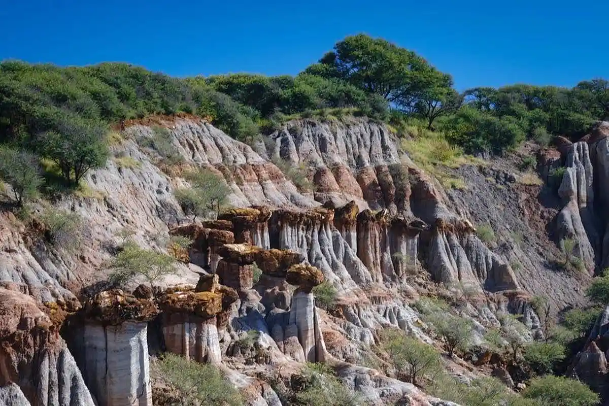 Eksplor Surga Wisata di Pulau Sabu NTT, Bisa Jelajah Kelabba Maja hingga Bukit Salju