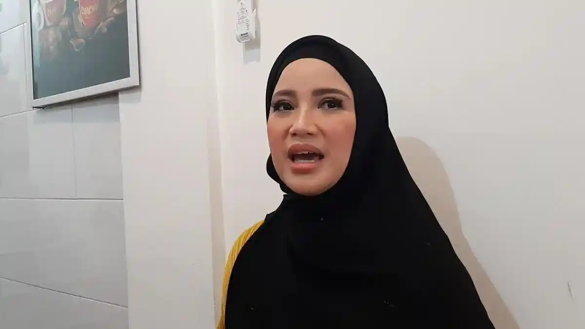 Chacha Frederica Ajak Suami Ikut Kembangkan Bisnis Kuliner Bubur Gorengnya