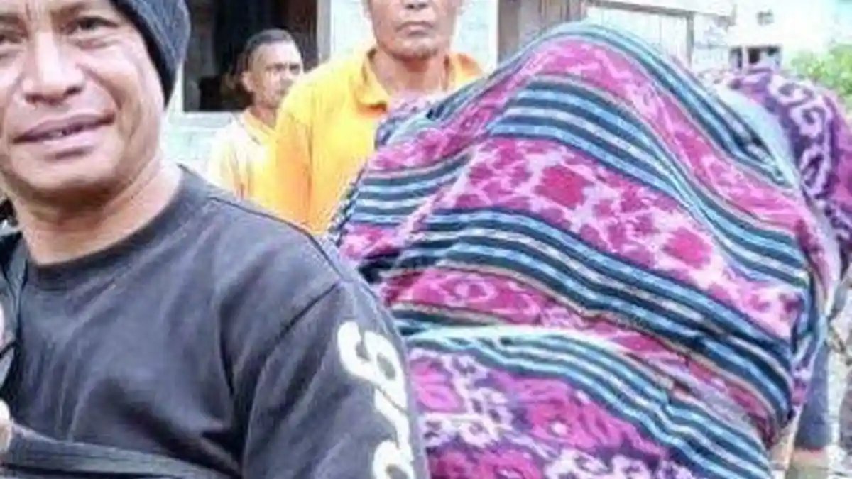 Potret Ariel Sharon, Penyuluh KB di Donggala yang Jenazahnya Dibungkus Kain dan Diangkut Pakai Motor