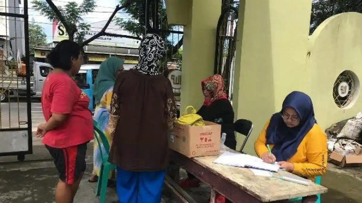 Korban Banjir dan Longsor di Manado Terserang Penyakit ISPA dan Dermatitis