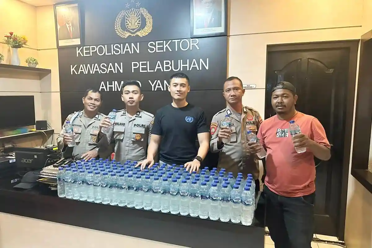 Polisi di Ternate Sita Puluhan Botol Cap Tikus yang Dipasok dari Manado