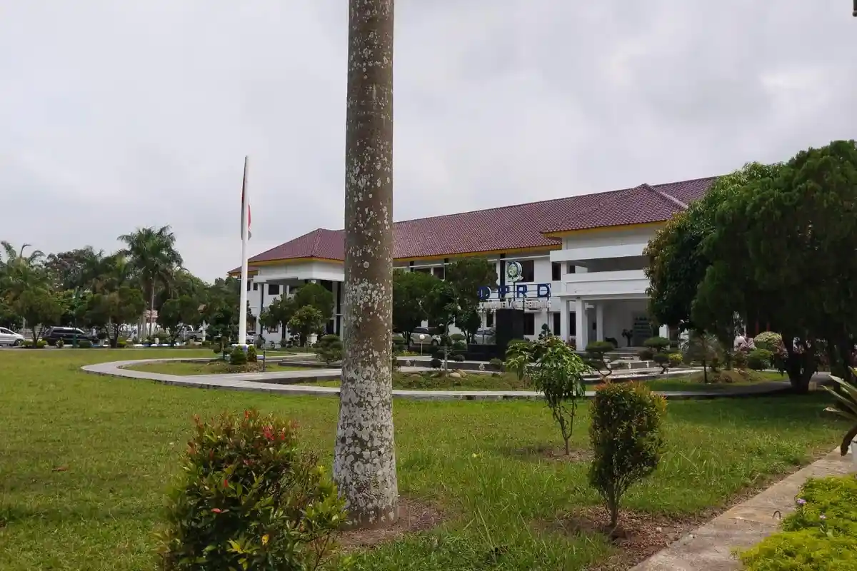 Banyak Dewan Tumbang di Pileg 2024, Tenaga Honorer Sekretariat DPRD Mulai Resah