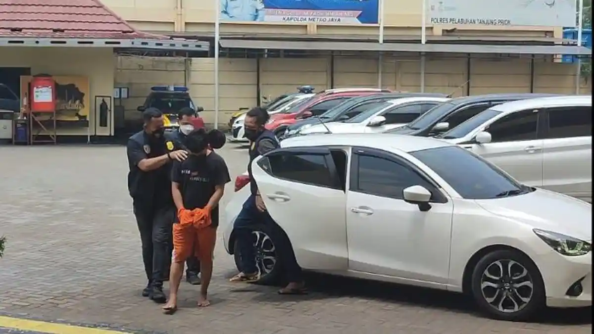 Pemuda Jajakan Surat Izin Operasional Operator Palsu ke Pekerja di Pelabuhan Tanjung Priok Ditangkap