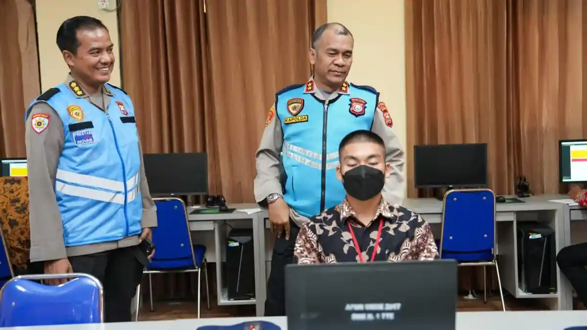 Kapolda Maluku Utara Pantau Hari Pertama Tes Akademik Bagi Calon Taruna Akpol