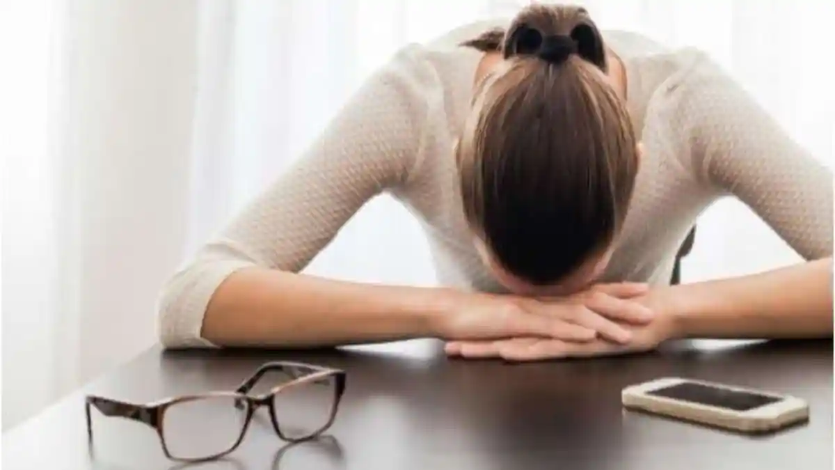 Jangan Pernah Lakukan 5 Hal Ini Bersamaan saat Kamu sedang Lelah, Bahayakan Kesehatanmu