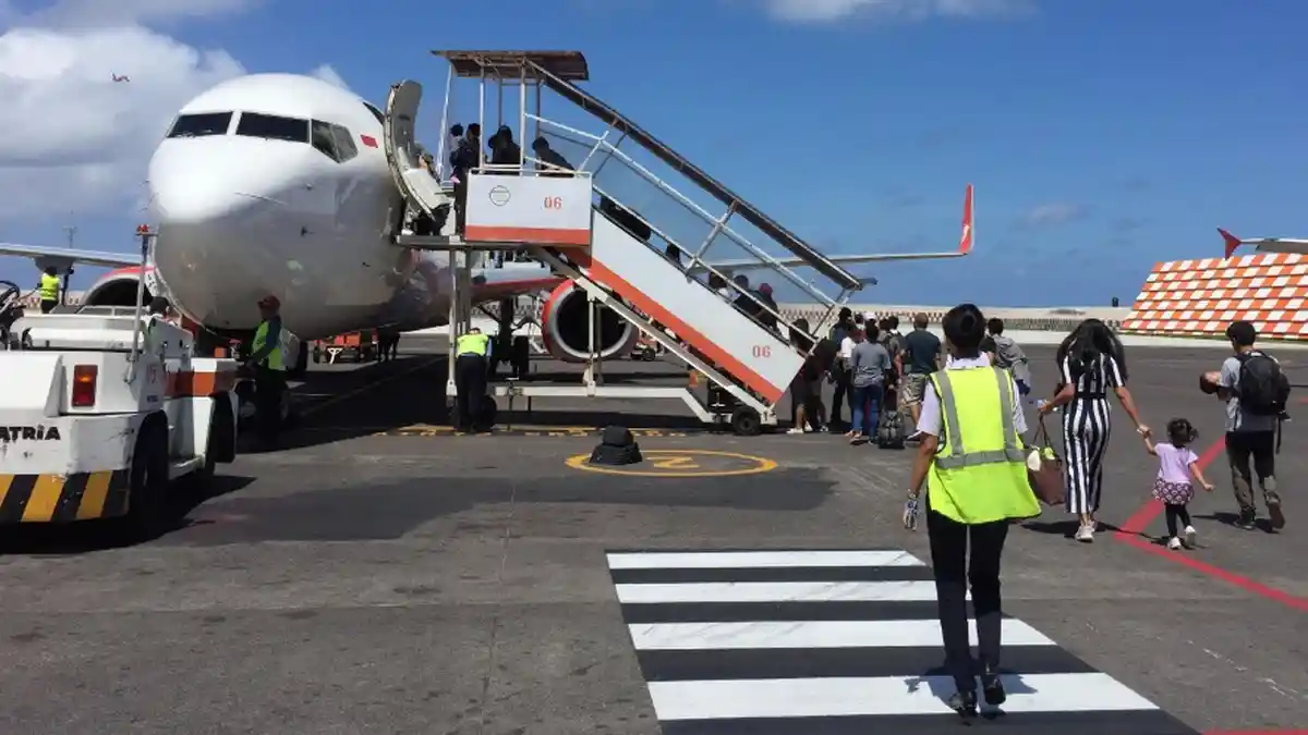 MULAI Hari Ini, Penumpang Pesawat di Bandara Ngurah Rai Bali Dilarang Membawa Korek Api Kayu