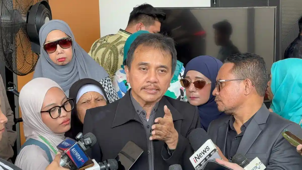 Bantah Pecah Kongsi dengan Dokter Tifa di Kasus Ijazah Palsu, Roy Suryo: Kami Tetap Kompak - Tribunnews.com
