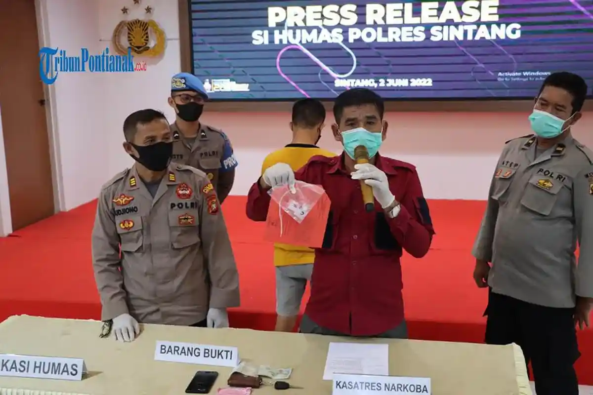 Oknum PNS Melawi Ditangkap di Sintang Karena Miliki Narkoba, Barang Bukti Sabu Seberat 5,26 Gram