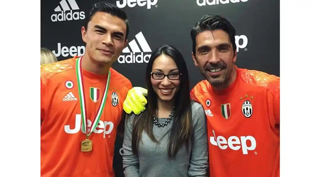 Ternyata Wanita Cantik Kakak dari Kiper Juventus Ini Sangat Mengagumi Keindahan Indonesia