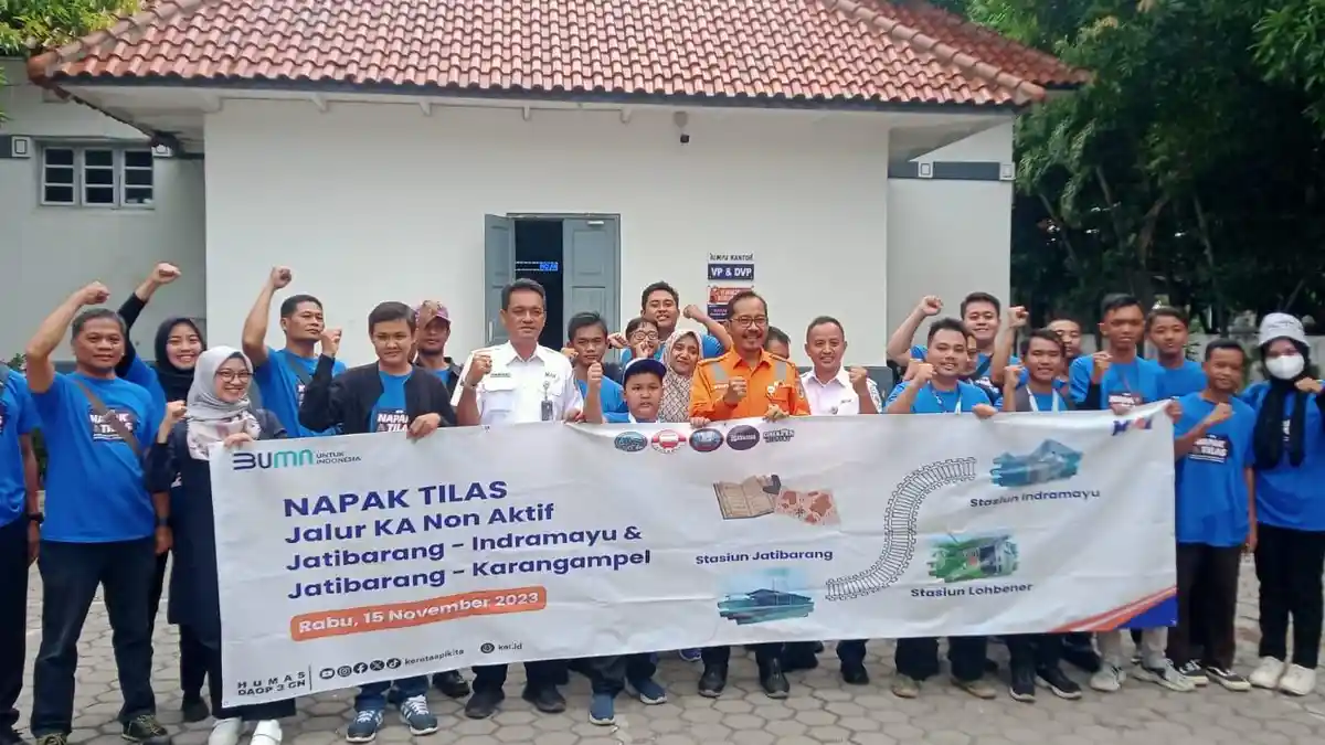 PT KAI dan Pencinta Kereta Api Gelar Napak Tilas Jalur Nonaktif di Indramayu, Bakal Dihidupkan Lagi?