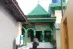 masjid-kali-pasir-dibangun-th-1576-masjid-tertua-di-tangerang_20210421_131711.jpg