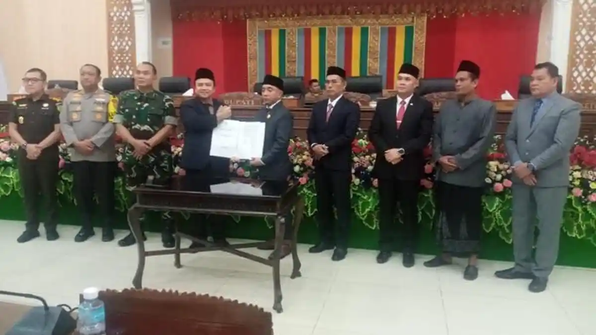 DPRK Abdya Sahkan APBK 2025, Besarannya Capai Rp 1 Triliun Lebih