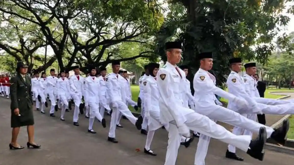 Usai Bertugas di Istana Merdeka, Anggota Paskibraka Jatuh Pingsan