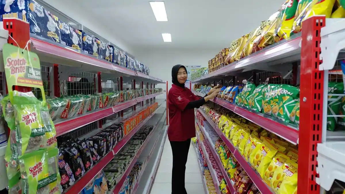 Minimarket KDMP Kaliori Banyumas Sudah Beroperasi, Siap Buka Apetek dan Klinik