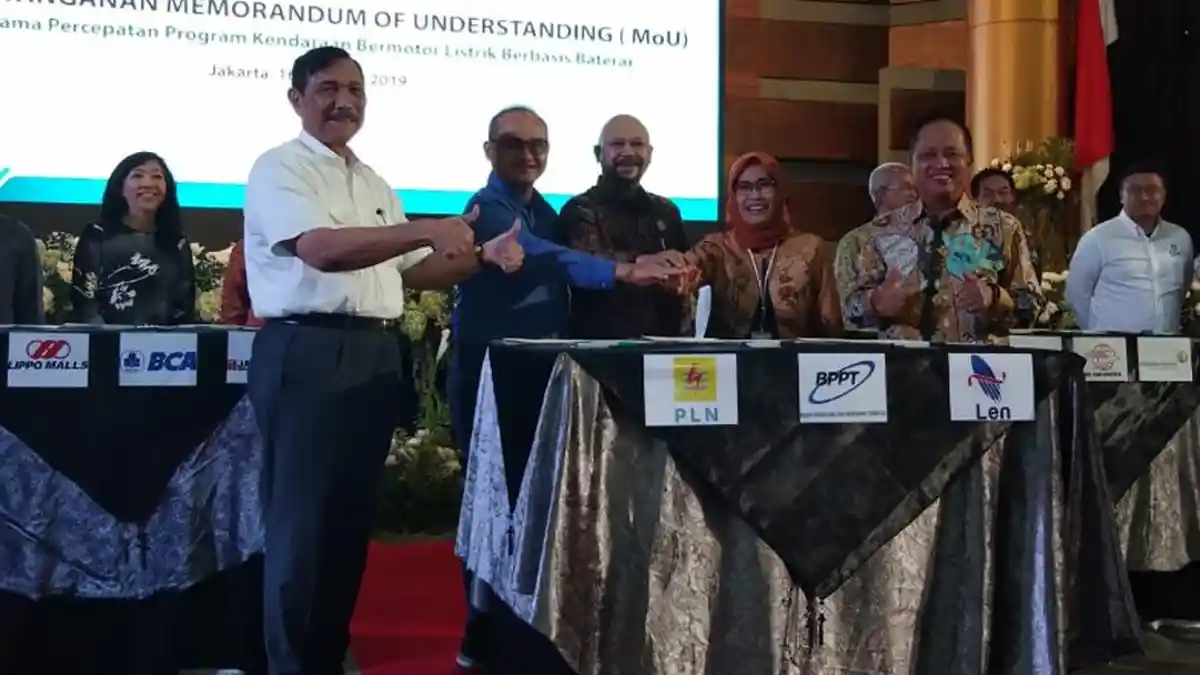 Percepat Program Kendaraan Listrik, PLN Gandeng Sejumlah Stakeholder Untuk Bangun SPKLU