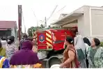 Puluhan-warga-Jalan-STM-Gang-Suka-Cita.jpg