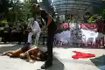 Aksi Dukung Monyet Sebagai Satwa Dilindungi