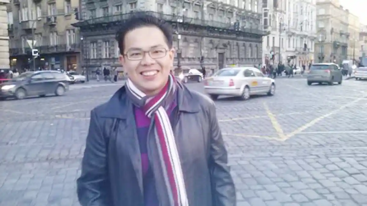 Chris Antonius Jabat Managing Director AturDuit