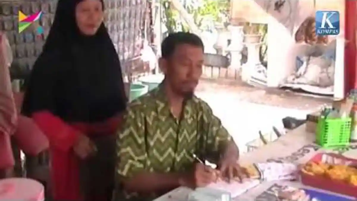 Sholeh, Juru Parkir yang Berharap Menang Pemilu Pakai 'Suara Gratisan'