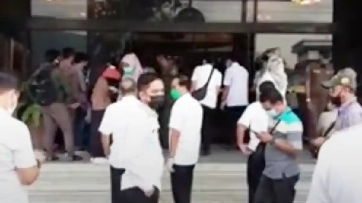 Pemkot Bandar Lampung Segel Tiga Hotel dan Empat Rumah Makan