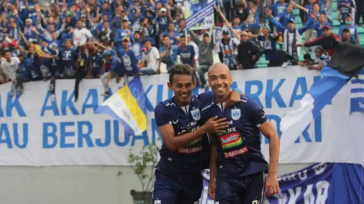 Kado Ulang Tahun untuk Bruno Silva. PSIS Menang Telak atas PSMS Medan