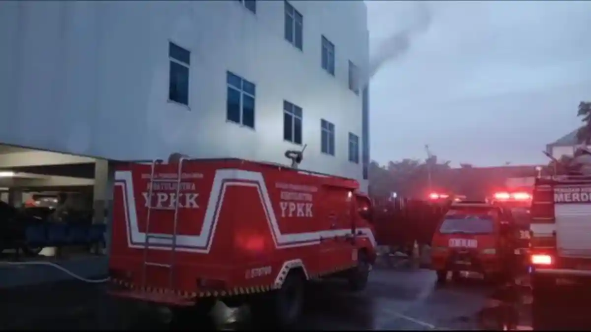 Pelayanan KCU BCA Pontianak Dipindahkan Sementara Waktu ke KCP Imbas Kebakaran