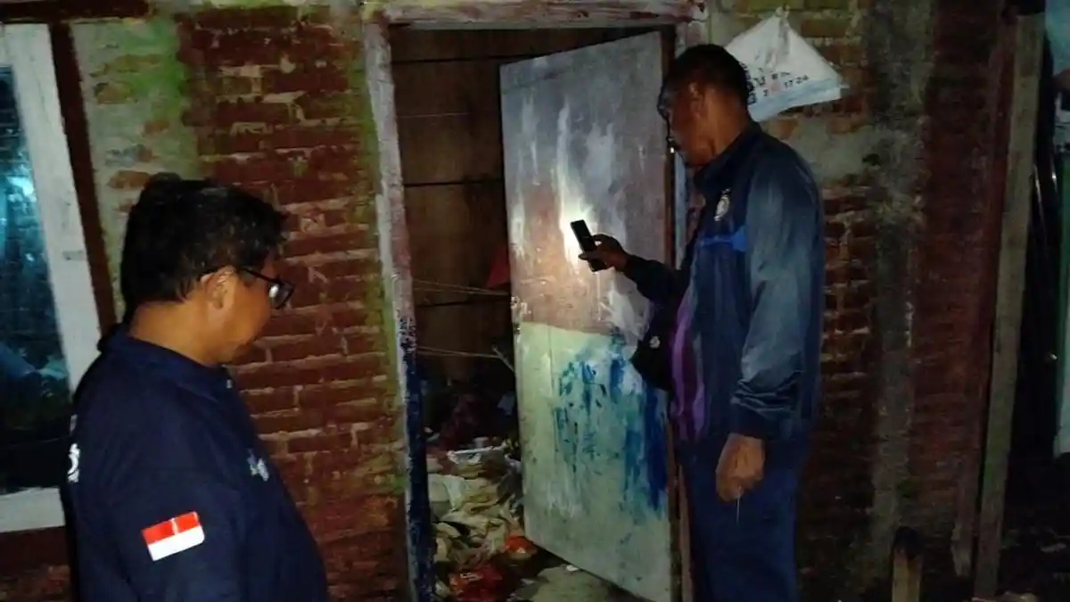 Lansia ODGJ di Semarang Ditemukan Tewas Bersimbah Darah di Dalam Rumah