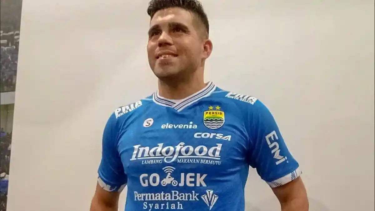 Fabiano Beltrame Belum Jadi WNI, Ini Komen Robert Alberts soal Pengganti Victor Igbonefo di Persib