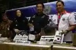 Penyeluncupan Ekstasi dan Shabu di PT Pos Indonesia