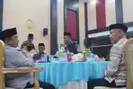 Bupati Pohuwato Saipul Mbuinga Dijamu Wali Kota Gorontalo Adhan Dambea di Momen Idulfitri 1447 H