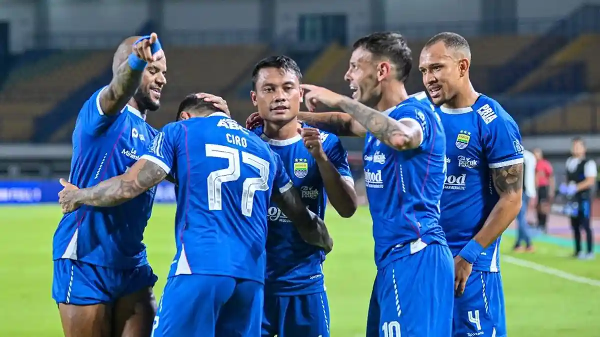 Persib Bandung Resmi Gaet Bomber Asing Bepotensi Lapisi DDS dan Ciro, Mailson Limo Terancam Out