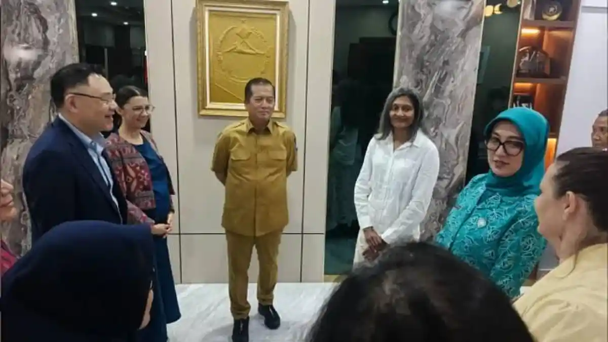 Peduli Kesehatan Mata, Pemprov NTB Gandeng Yayasan Australia Menyasar 5000 Penderita