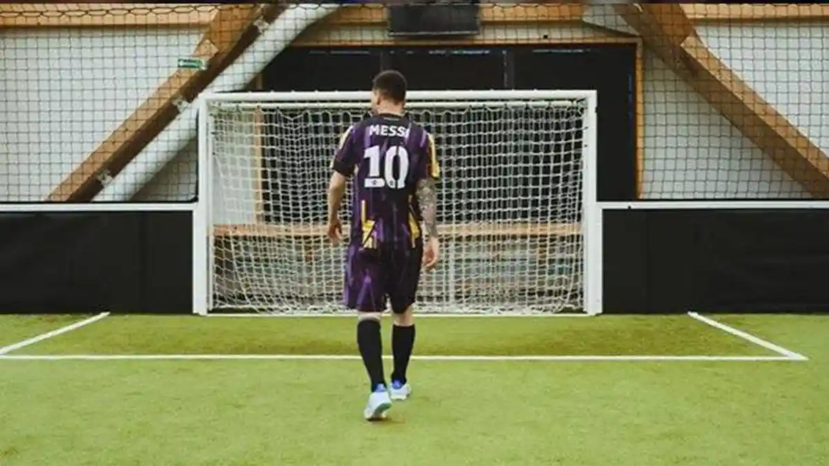 Terbaru , Mod Apk eFootball PES 2023 untuk versi Full 7.3.0 Tambahan Data for Android