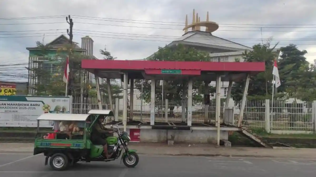 Halte Bus Rusak di Makassar, Pengamat: Pemerintah Harus Punya Komitmen