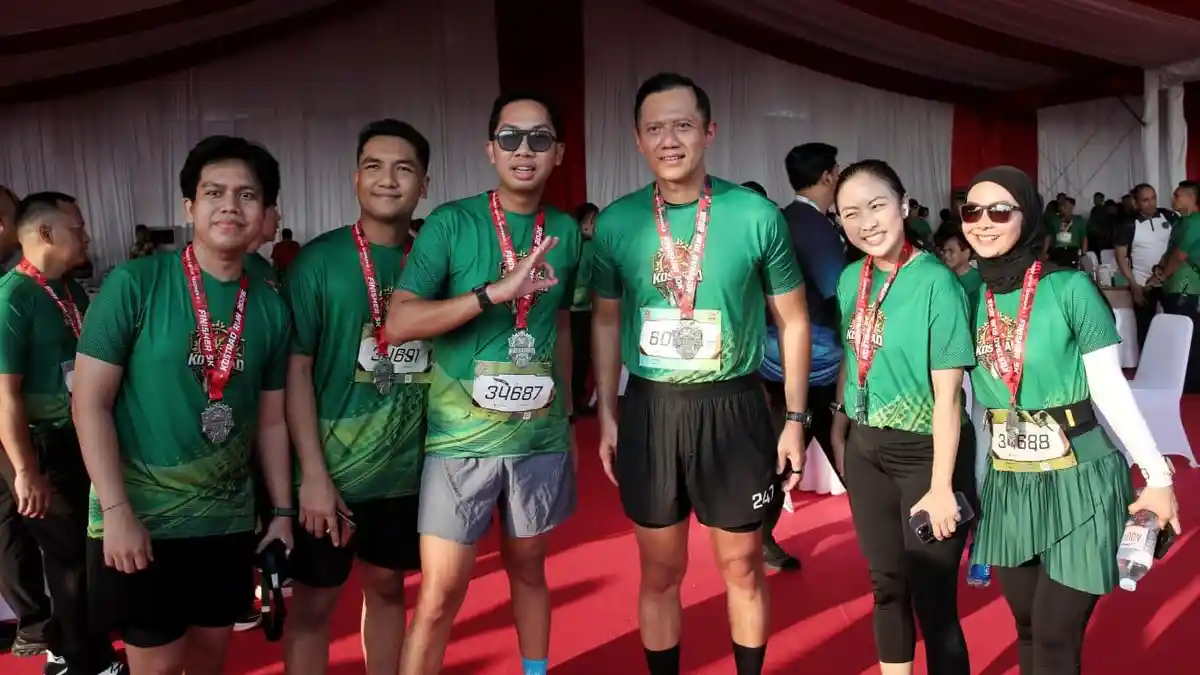 AHY Ikut Lari 10K di Kostrad Run 2026, Soroti Pentingnya Pertahanan Tangguh Hadapi Tantangan Global - Wartakotalive.com