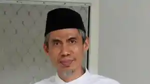 GURU-ASN-Direktur-Sekolah-Islam-Athirah-Syamril-cukup-mendukung.jpg
