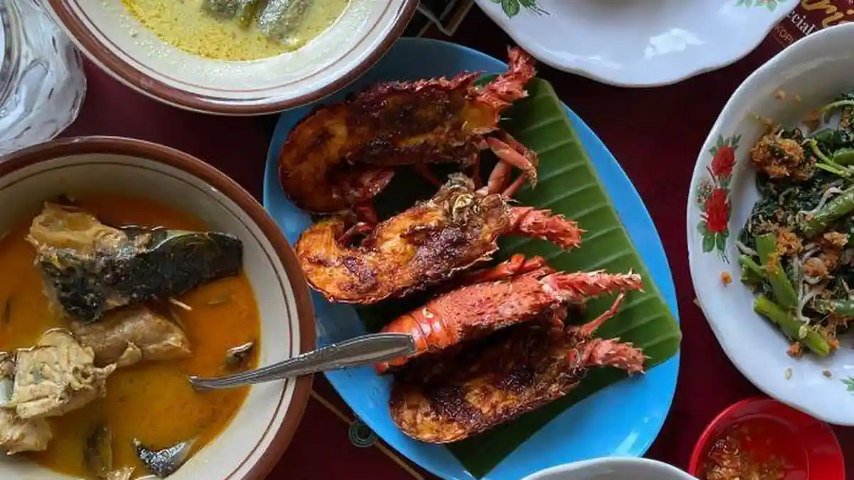 6 Makanan Ini Pantang Dihidangkan Saat Perayaan Imlek, Ada Kepiting, Salak, Bubur, Kok Bisa ?