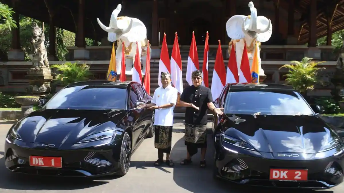TERBITKAN 15 Perda & Pergub Hadapi Masalah di Bali, Koster-Giri: Hemat, Nyaman dan Ramah Lingkungan!