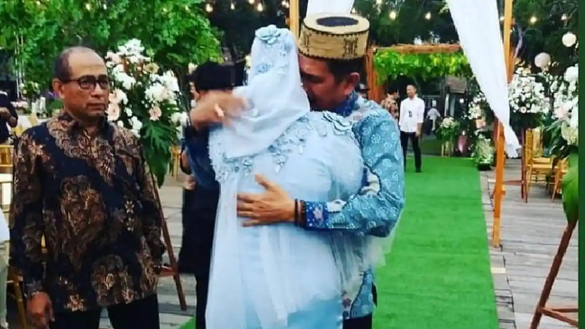 Mertua Roger Danuarta Meninggal Dunia, Cut Meyriska: Ayahku Sayang Sudah Tidak Sakit Lagi