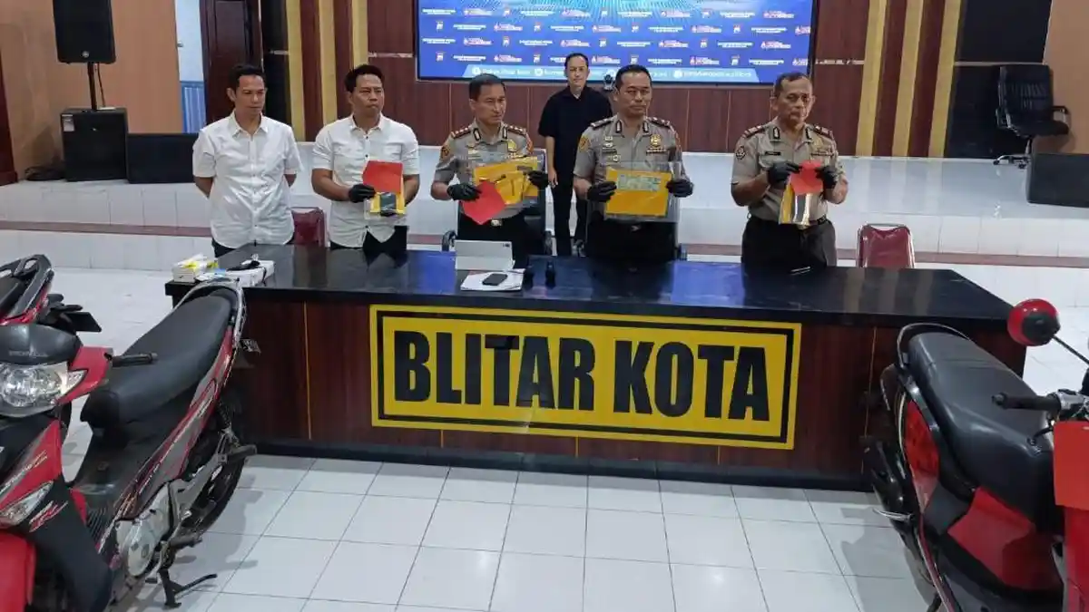 Duo Curanmor Beraksi dalam 11 TKP di Blitar dan Kediri, Motor Curian Dijual Lewat Facebook