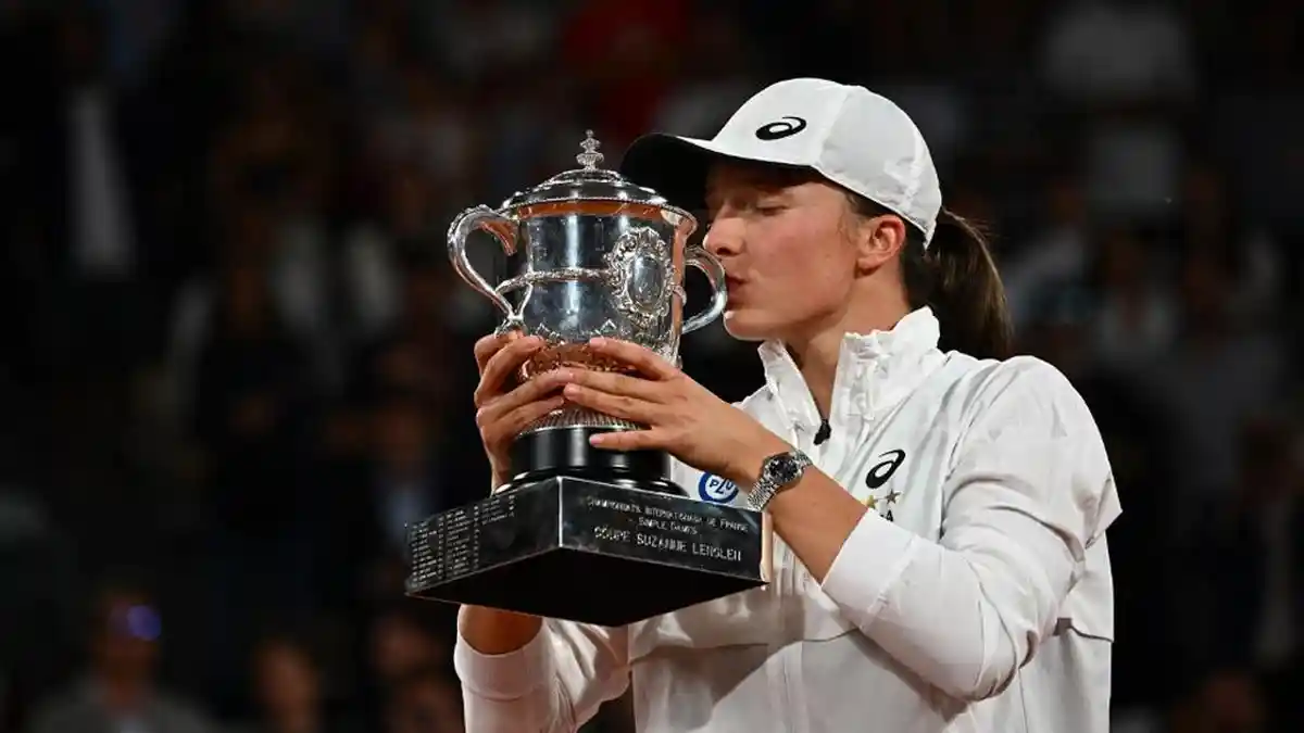 Hasil Final Tenis Prancis Terbuka, Iga Swiatek Juara Grand Slam Roland Garros