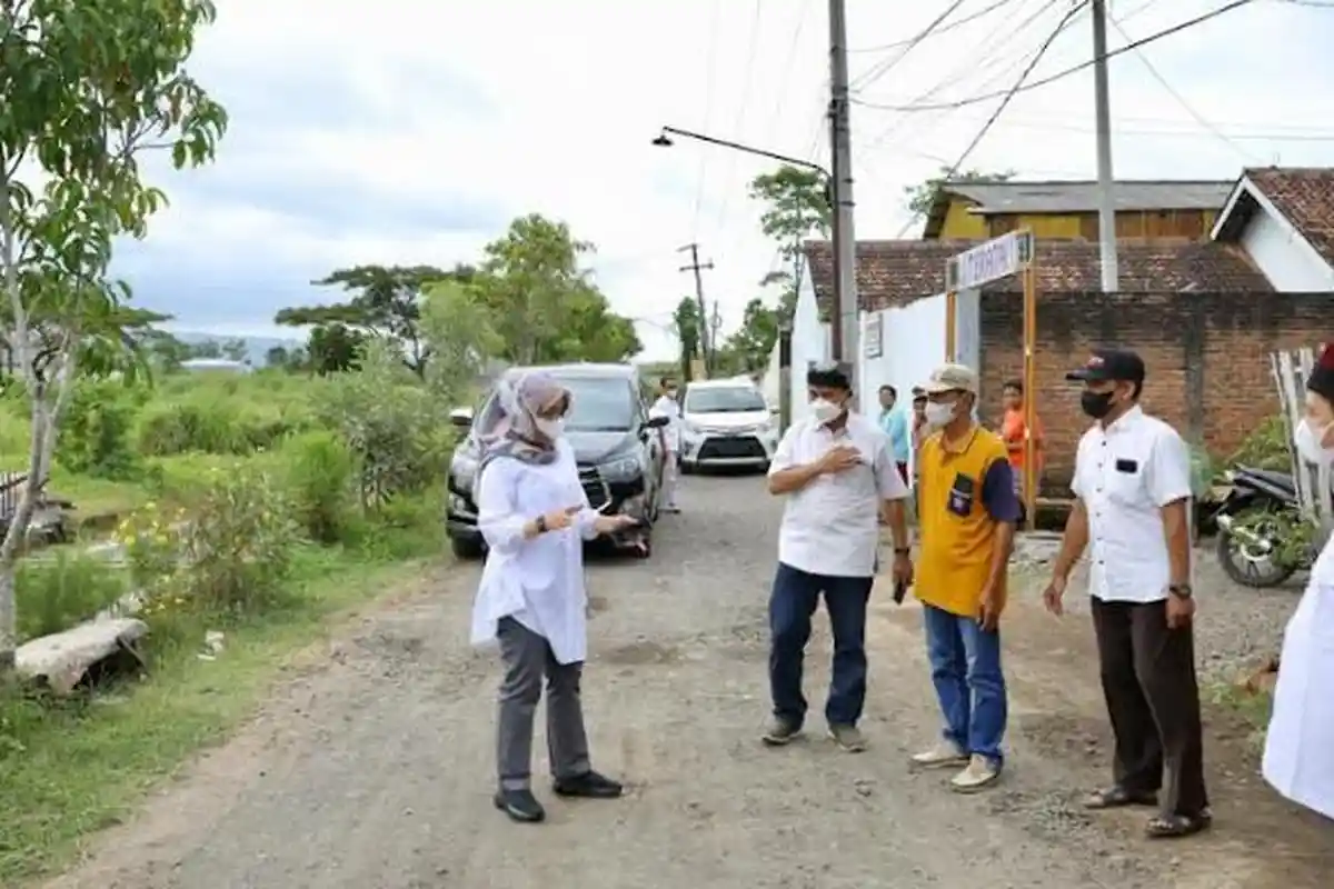 PU Bina Marga Banyuwangi Diminta Kerja Cepat, Harus Perbaiki 1.000 Titik Jalan Sampai Akhir 2022