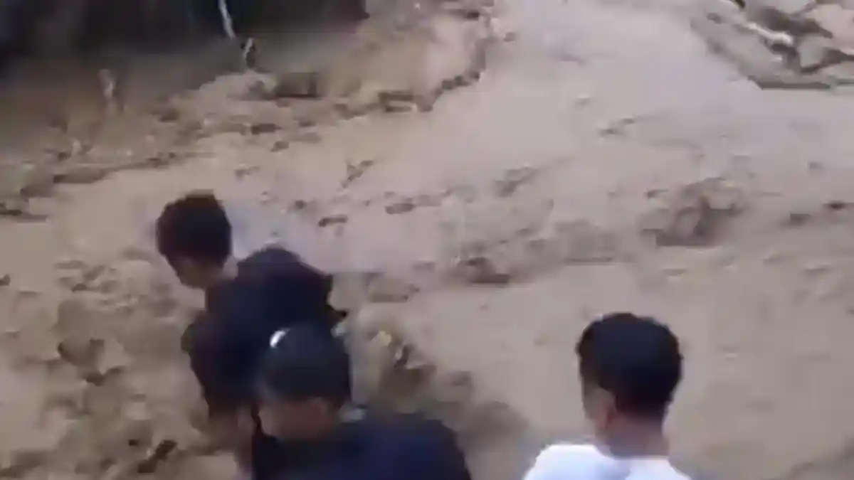 69 Warga Terdampak Longsor dan Banjir di Mamasa Kini Mengungsi ke Rumah Kerabat